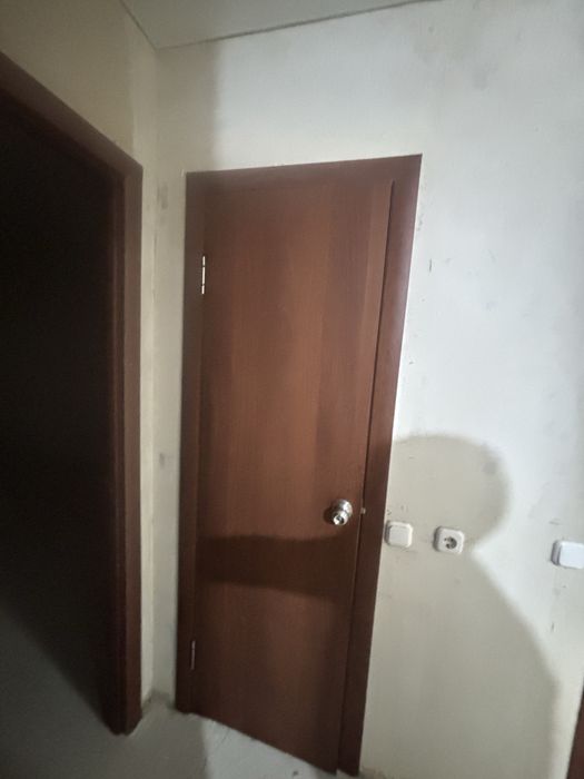 Продам межкомнатные двери