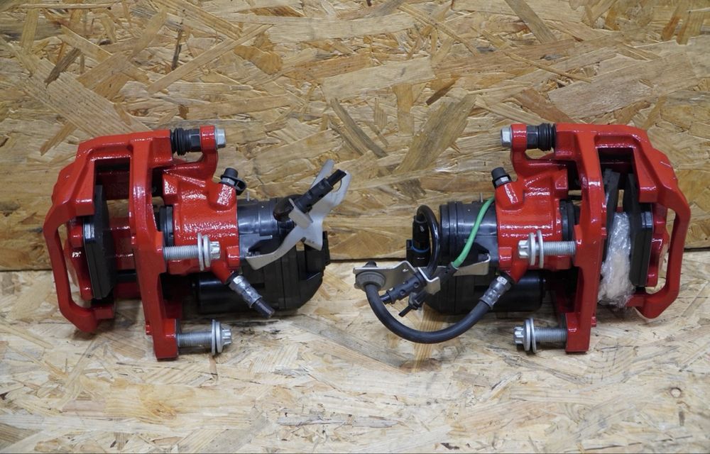 etrier m pachet discuri sistem franare frana bmw seria 4 G22 G23 G26 m pachet seria 3 G20 G21