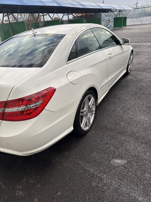 Mercedes-Benz E-Class coupe 250 CDI