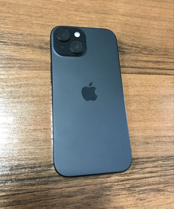 Iphone 15 128 GB ideal