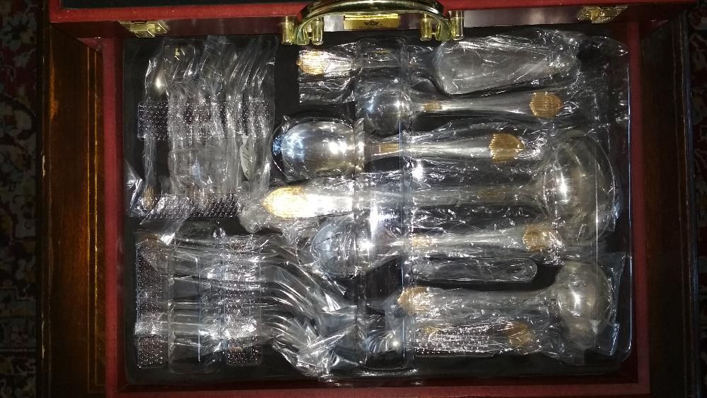 Набор на 12 персон