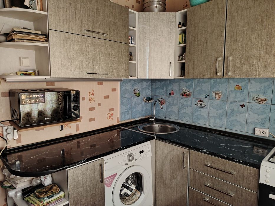 Продам квартиру 2 ком. Своя