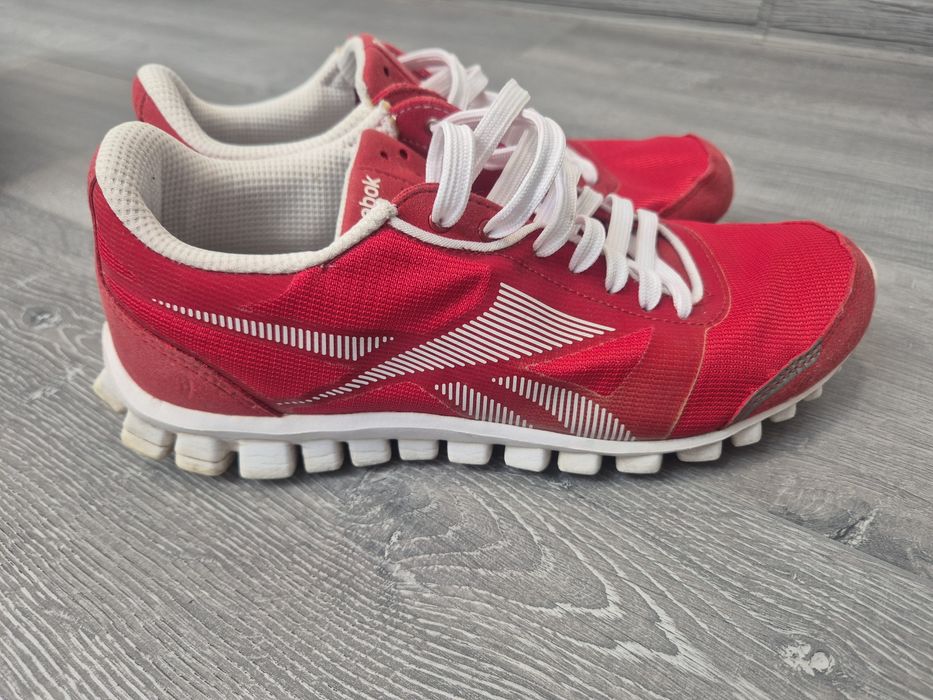 Adidasi Reebok  .!!!!