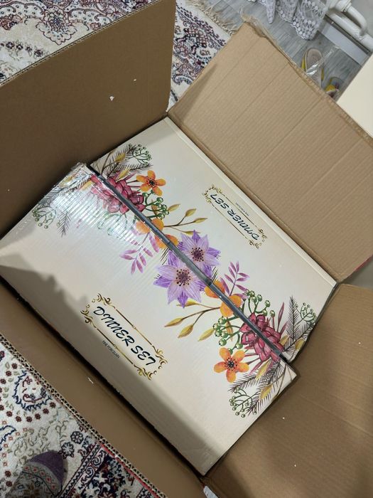 Столово- чайный сервис на 12 персон,103 предмета