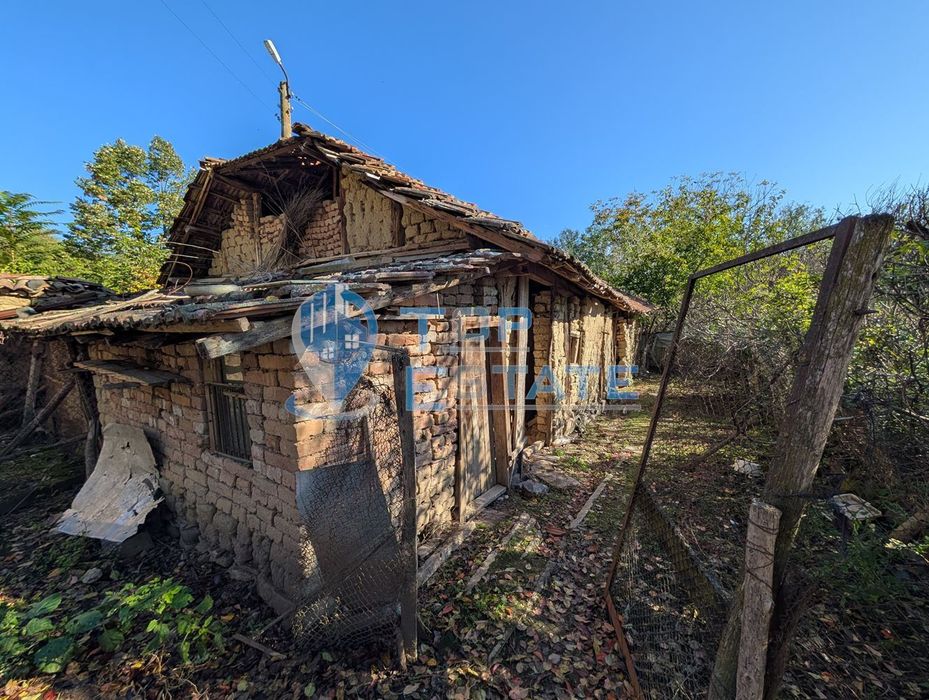 Продава се Къща в с. Сломер, Област Велико Търново - 120 кв.м за 41 €/кв.м - Снимка #5