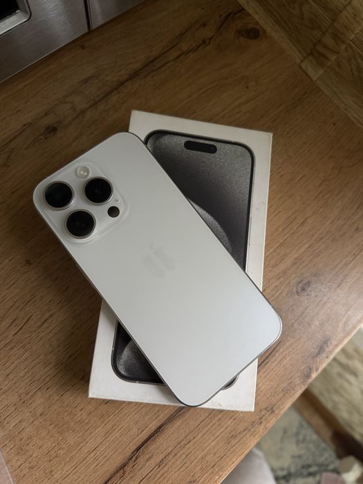 Продам Iphone 15 pro 512 gb