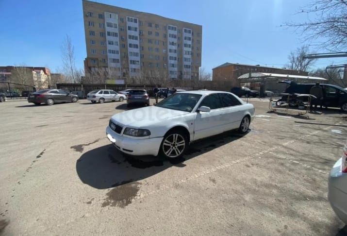 Продам Ауди А8 D2 Quattro