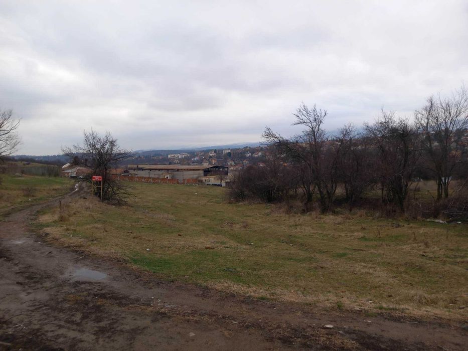 Имот в Гр. Банкя кв. Вердикал 1 - дка.