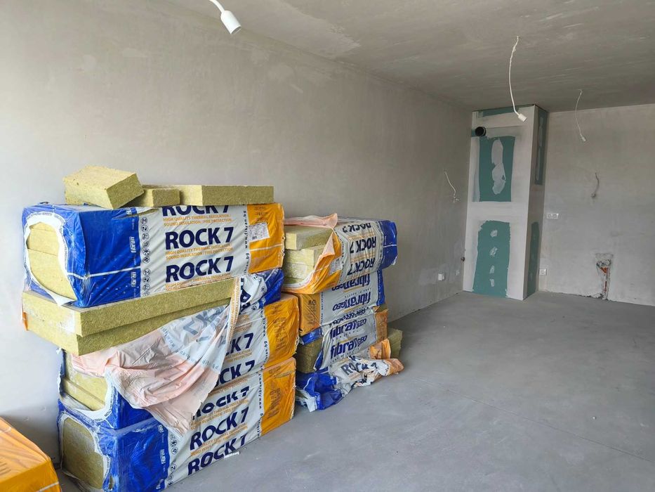 Продава се Двустаен апартамент в София, Център - 72 кв.м за 2459 €/кв.м - Снимка #2