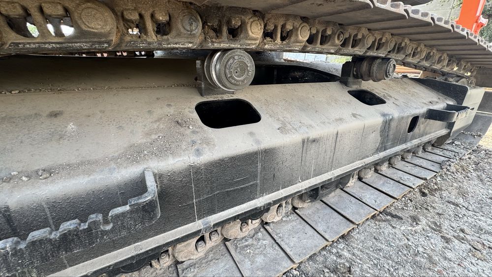 Hitachi zx200 экскаватор продам