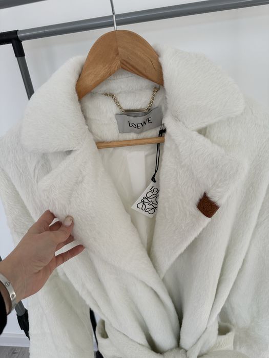 Ново палто М-Л размер