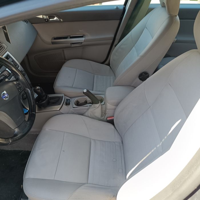 Volvo S40 2.0 HDI 136к.с. 2006 на части