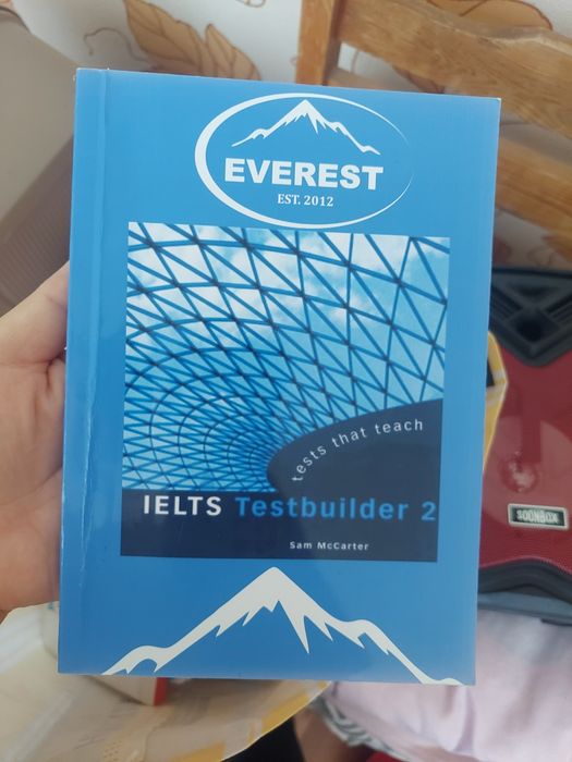 English IELTS kitoblari