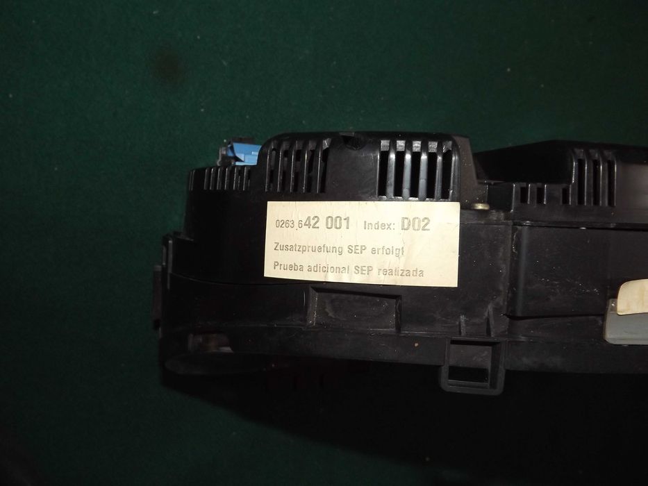 Километраж за AUDI A4 2.4V6 170PS.