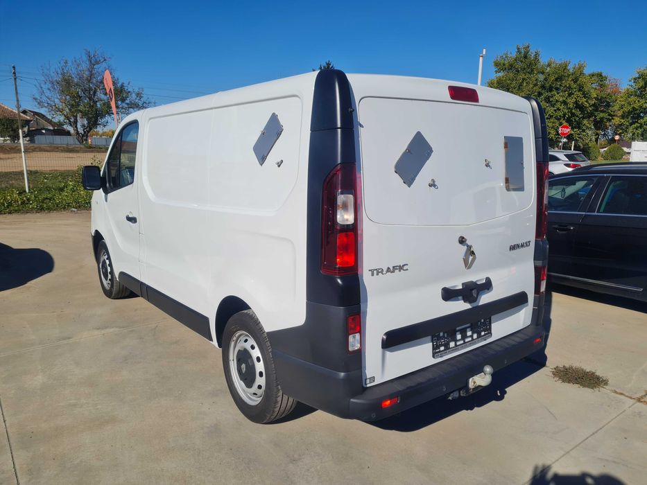 RENAULT TRAFFIC 1.6 DCI  an 2019 142.000 km cash sau rate fixe