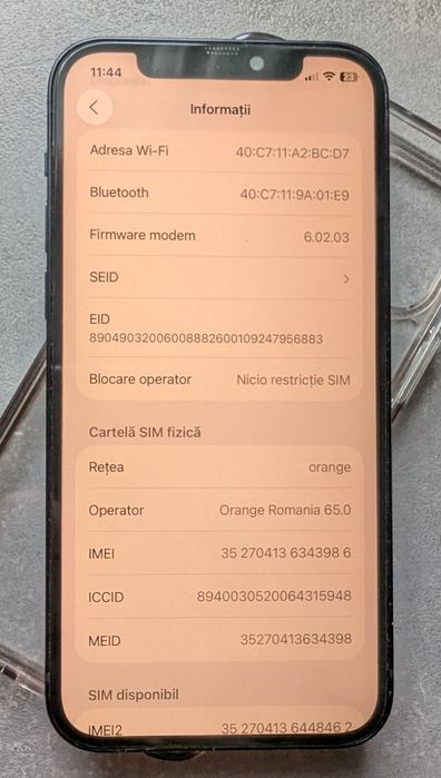 iPhone 12, 128Gb memorie, arată și funcționează foarte bine