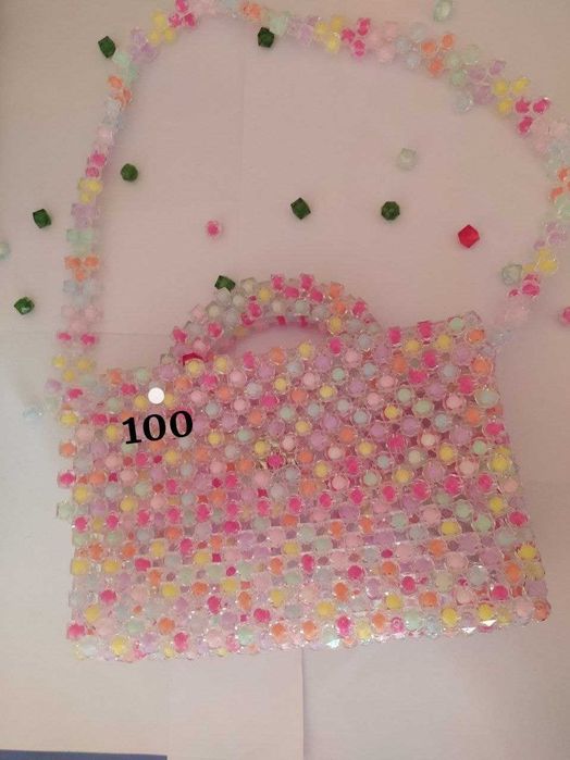 Ручные сумки для девушек