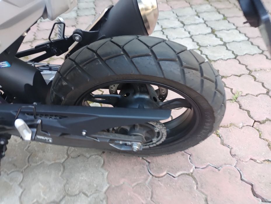 BMW 310 GS, an fabricatie 2023, garantie 2028, crash bar, parbriz.