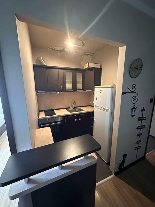 Дава се под наем Двустаен апартамент в Пловдив, Каменица 2 - 60 кв.м за 350 € - Снимка #1