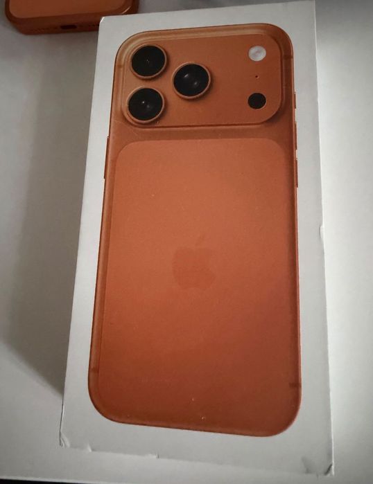 Срочно IPHONE 17 pro