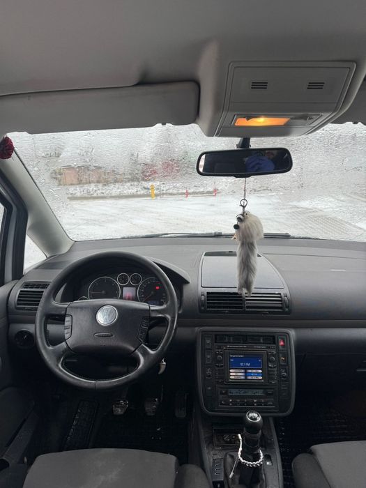 Vw Sharan 2.0 diesel an 2007(7 locuri)