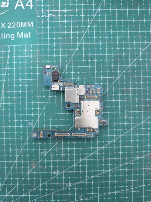 Placa Samsung S23 Ultra 256Gb  1050Lei