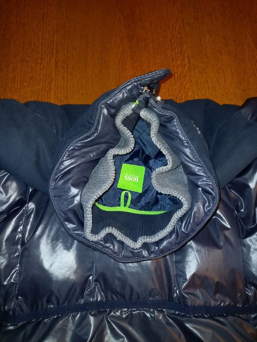 Geaca Hugo BOSS de fâș cu puf originală