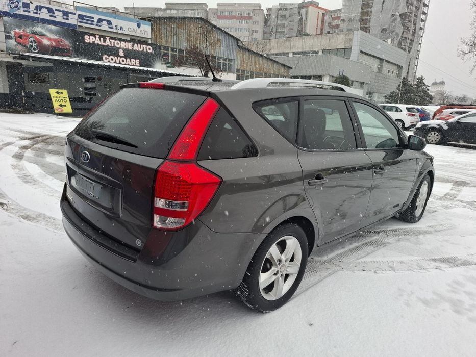 Kia Ceed  1,4 benzină Euro 5