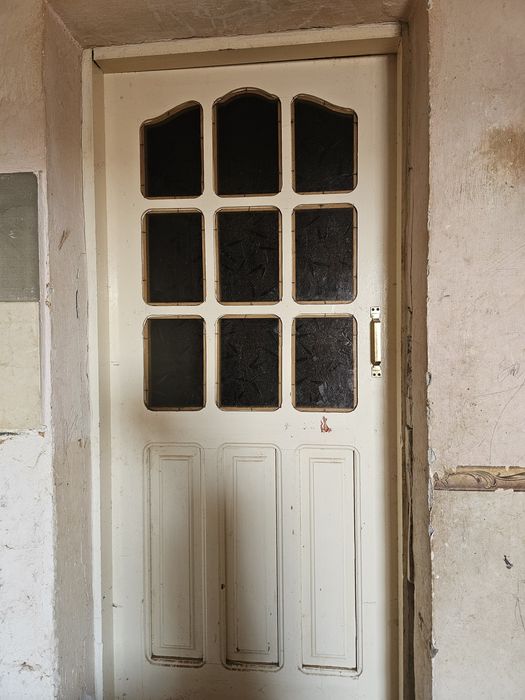 Эшиклар сотилади