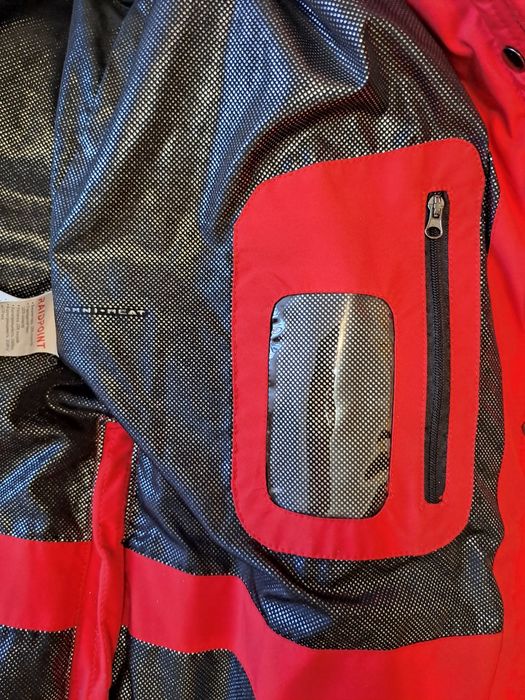 Продам женский пуховик!