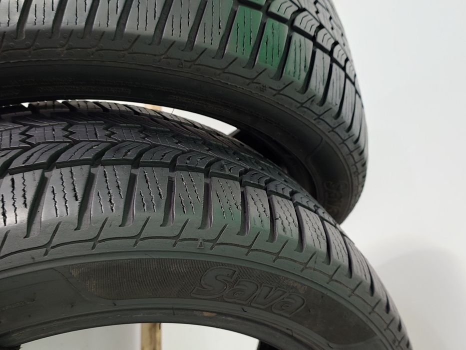 225/45R17 Sava 7,7-6,7mm DOT22-20 by Goodyear