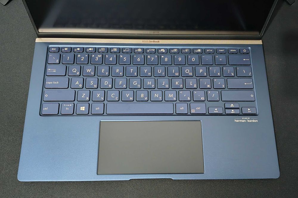 Ультрабук ASUS ZenBook Core i5