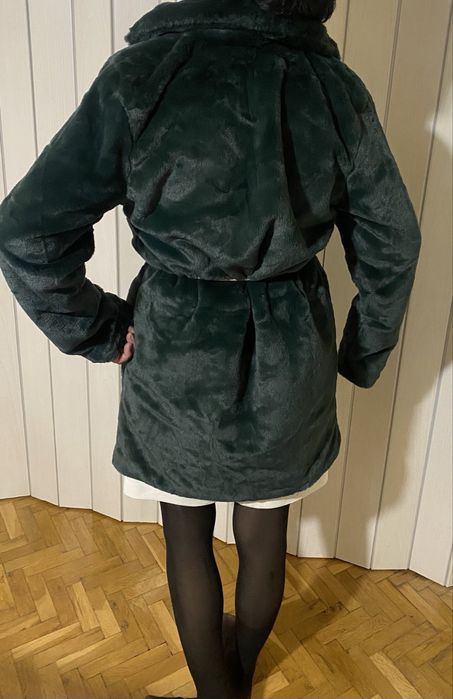 Дамско пухкаво палто