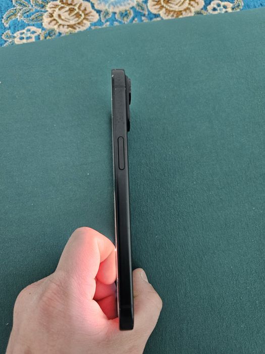 Iphone 15 265ГБ акум 88%