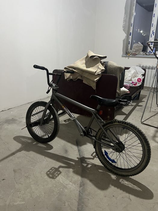 Продам бмх в среднем состояние