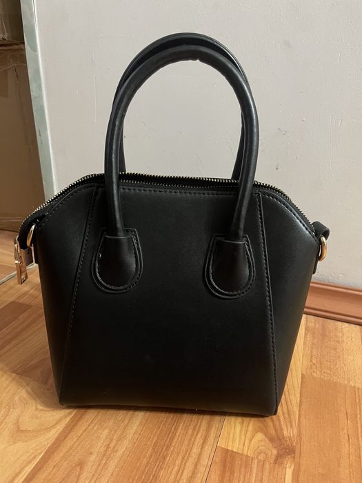 Сумка кожаная