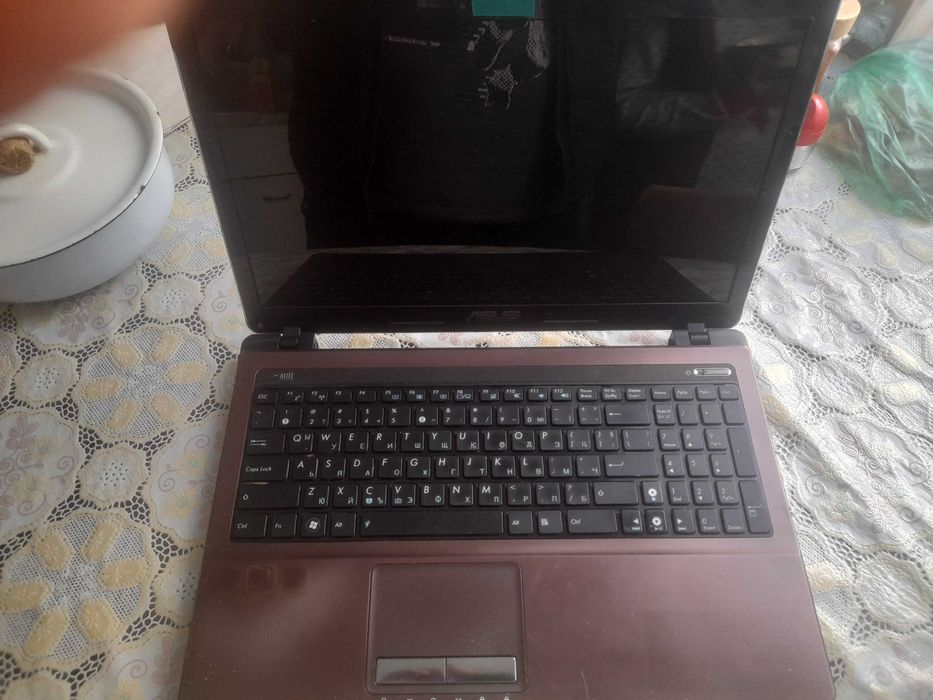 лаптоп asus x53s цял за части