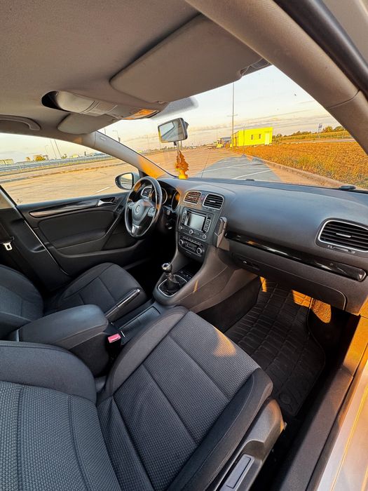Volkswagen Golf VI 1.6 TDI