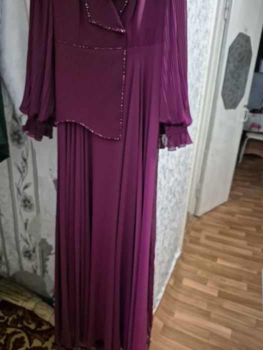 Продам платье вечерное