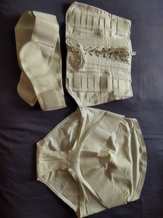 ПРОДАМ   Дородовый   бандаж ,   размер   М