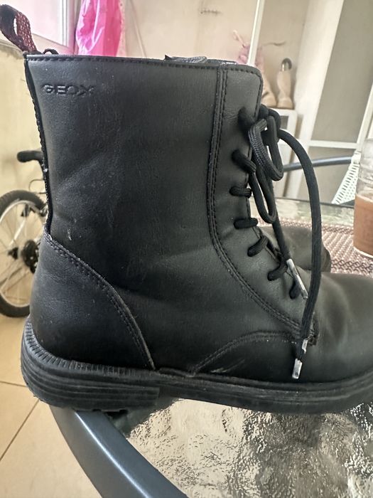 Детски боти Geox