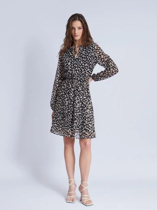 Красивое платье размер 48