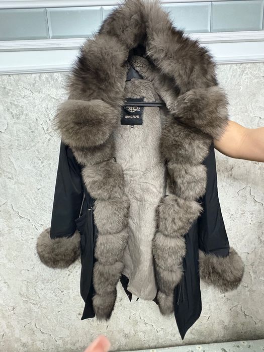 Продам куртку парка в идеальном состоянии