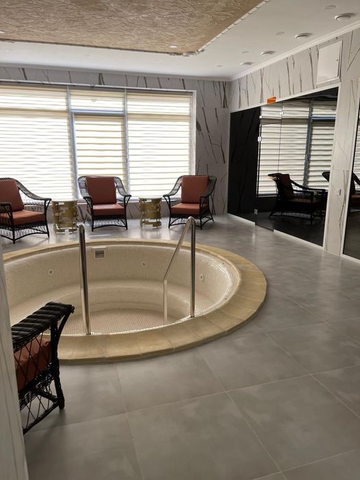 Строительства и обслуживания бассейнов