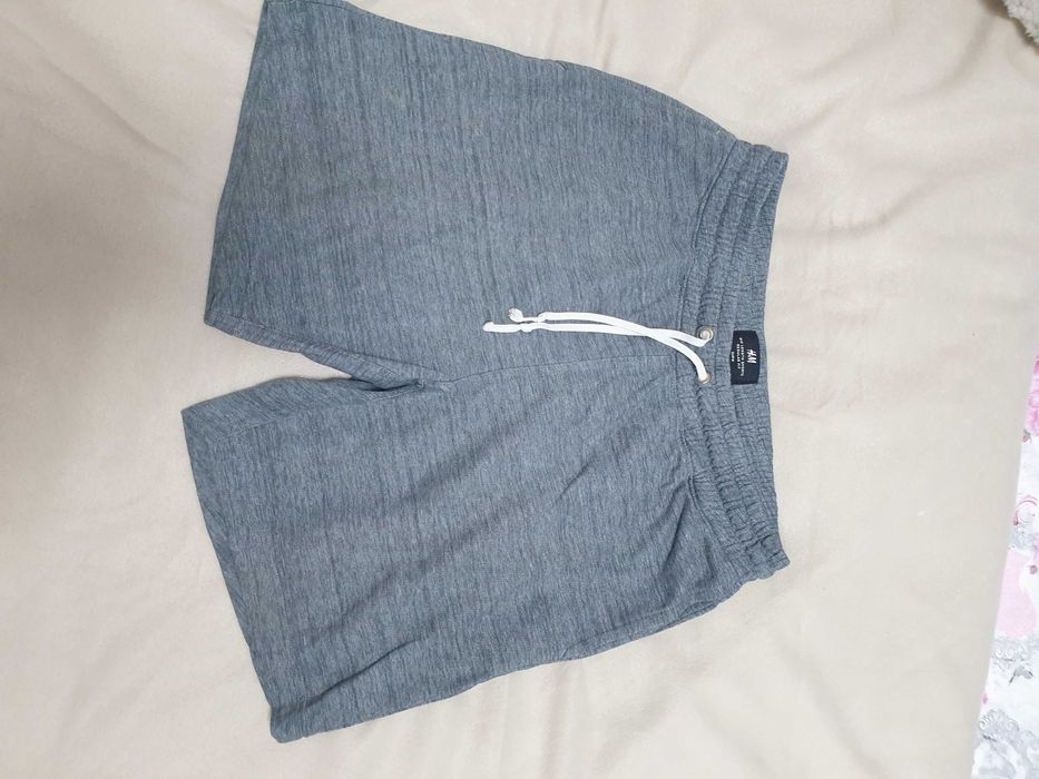 Лот къси панталони за момчета