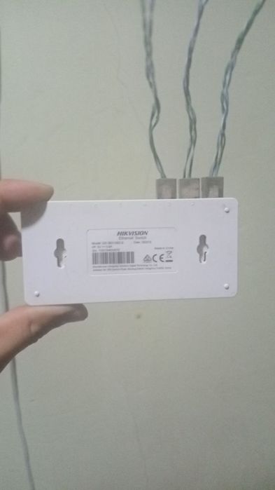 Vayfay kanalini kopaytiradi yoki kamera uchun vayfay tarqatadi