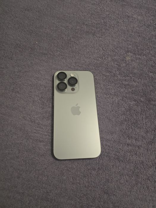Vand/Schimb Iphone 15 pro impecabil