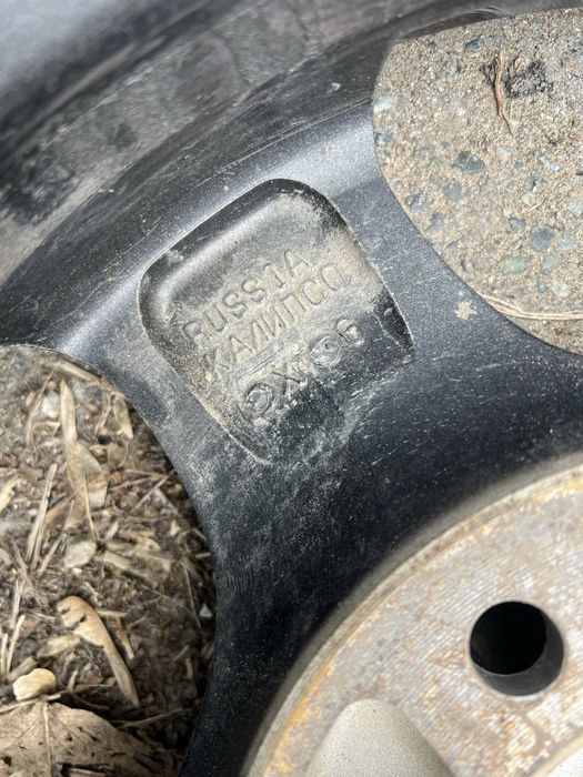 Продам диски R16 на ниву