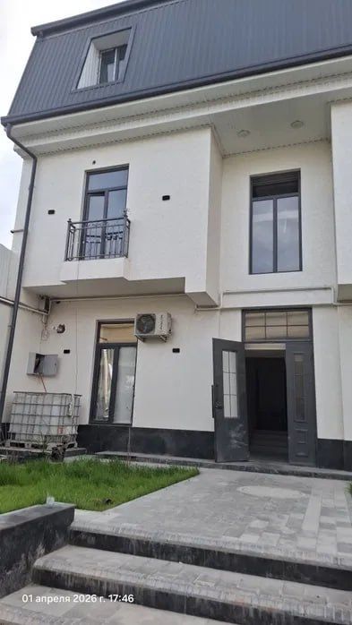 Сергели 1 этаж 3 ком возле запчасть базар ID Q