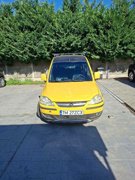 Opel Combo C Tour Arizona 2008 1.7 CDTI 101 CP – întreținut, pregătit de drum, ideal pentru aventuri
